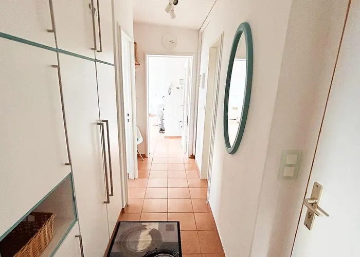 Vakantiehuis Mimibeach Mit Umzaeuntem Grundstueck