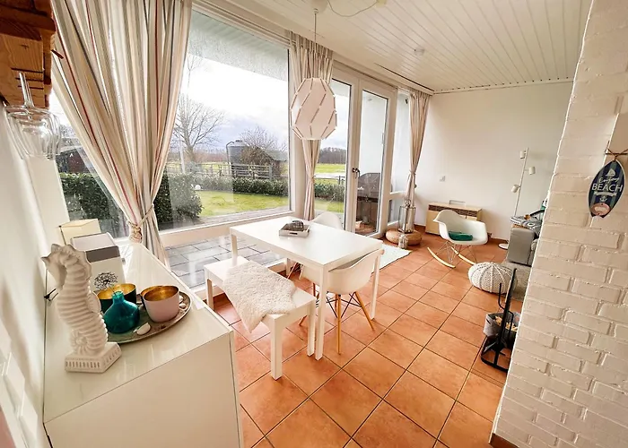 Mimibeach Mit Umzaeuntem Grundstueck Vakantiehuis *